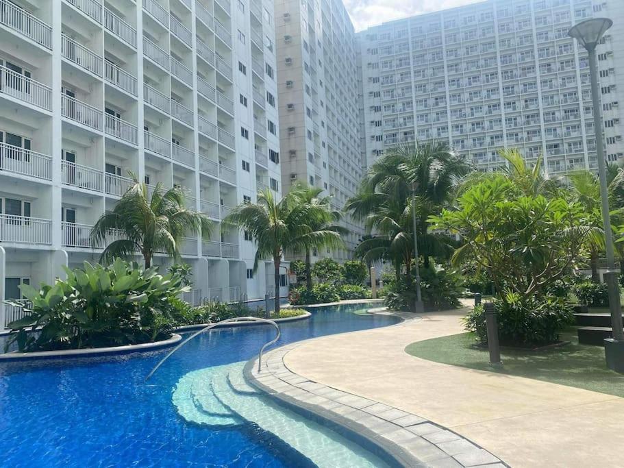 Shore 1 & 3 Residences Moa 1Br With Balcony By Darpm マニラ市 エクステリア 写真