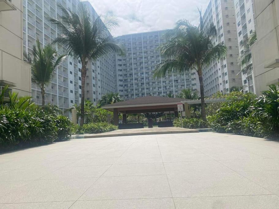 Shore 1 & 3 Residences Moa 1Br With Balcony By Darpm マニラ市 エクステリア 写真