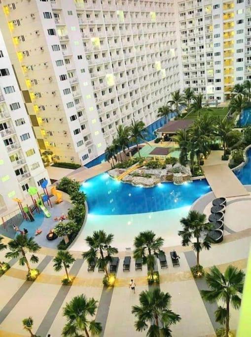 Shore 1 & 3 Residences Moa 1Br With Balcony By Darpm マニラ市 エクステリア 写真