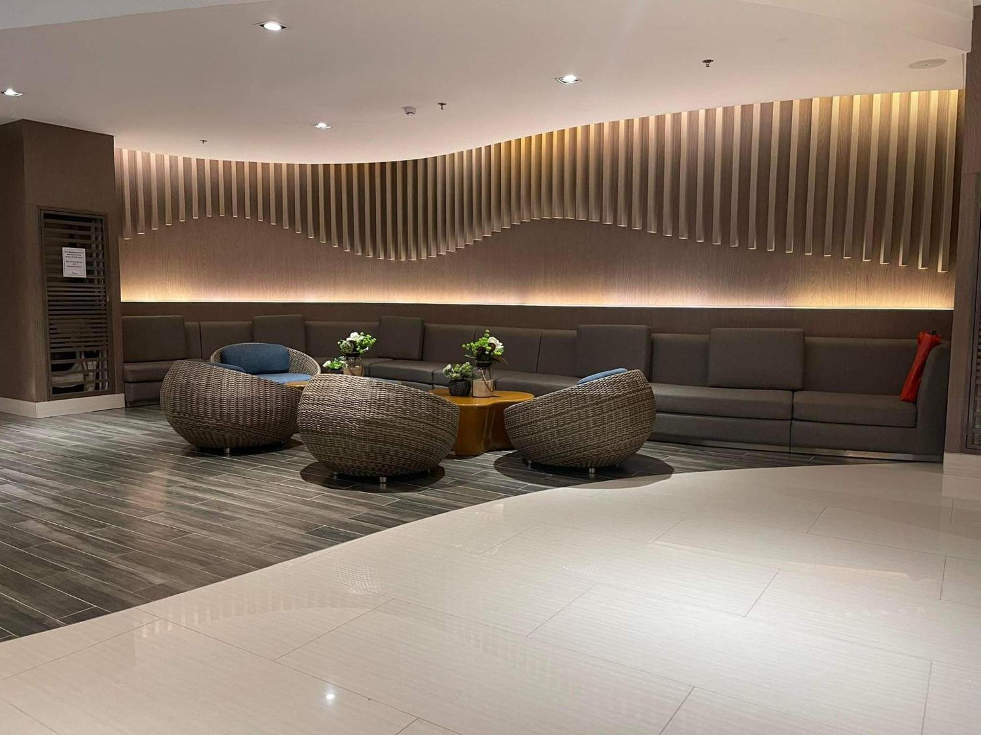 Shore 1 & 3 Residences Moa 1Br With Balcony By Darpm マニラ市 エクステリア 写真